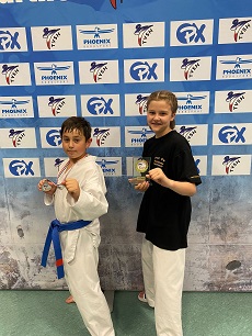 83f79ac4 0a79 4f0a a916 ed0d5b4a2f16