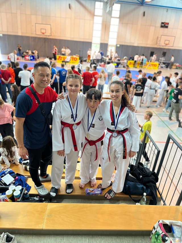 03 9a046c63 e878 4a15 8841 b83e5bdc5a9a