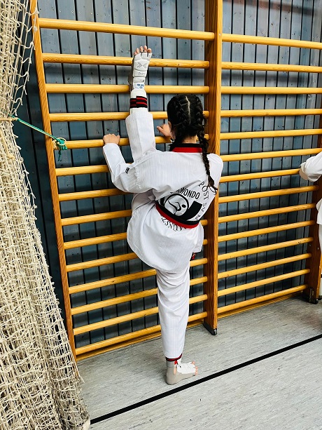 12 a11c441d 161f 42c2 85ae edebc0ea3ae8