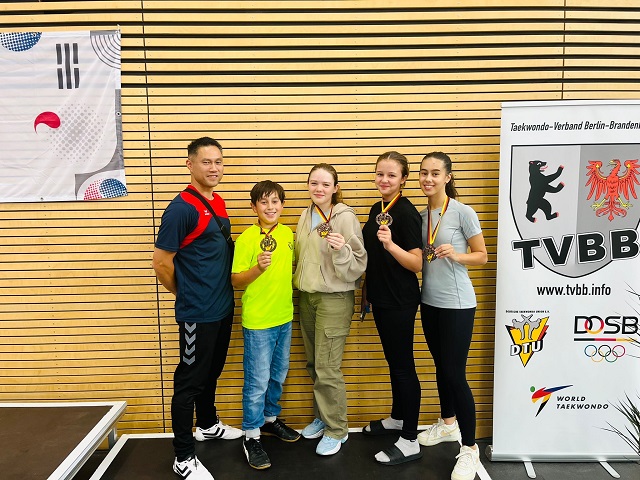 05 ada595ea 80d8 4a99 abef 88e0818a9266