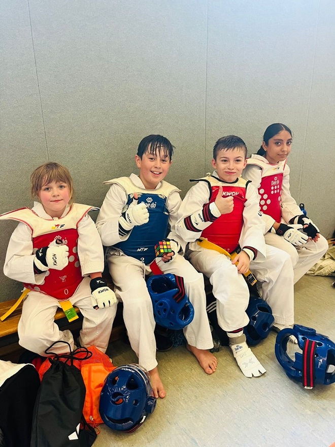 02 2f926b40 bea6 4ca0 82d3 cd55ba15e659