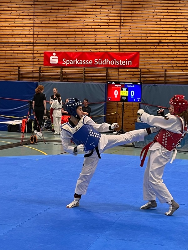 01 d4a101c9 393f 466c 9550 6d15d187e341